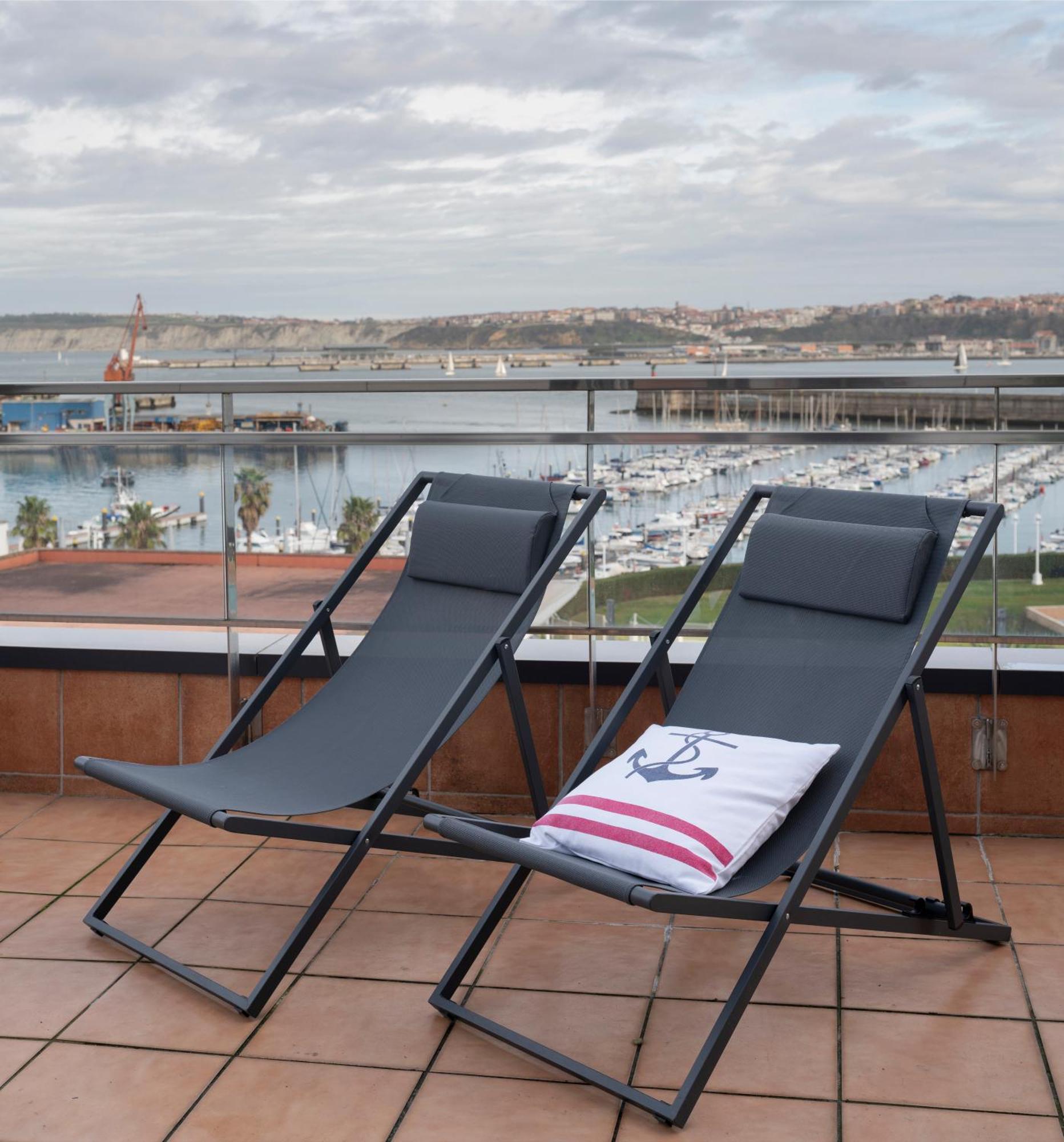 Atico Lujo Costa Vasca Bilbaoterraza Mar Jacuzi Apartament Santurtzi
